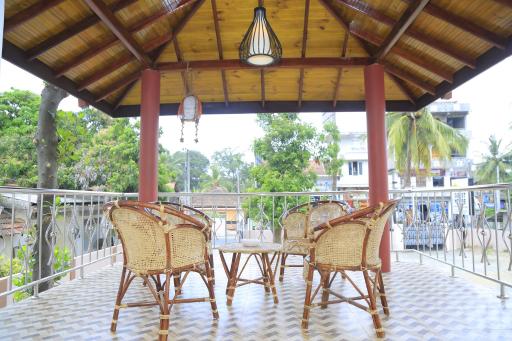 Golden Star Guest House - Housity