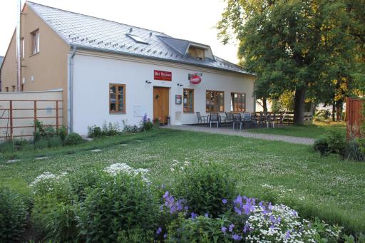 Bílý Beránek - Housity
