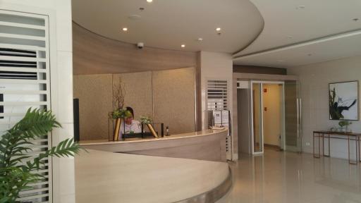 1BR Grace Residences w/ Internet- near BGC/McKinley - Housity