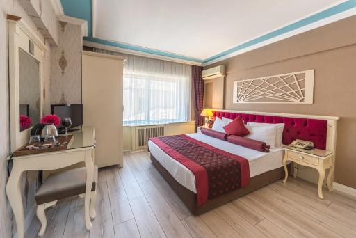 Viva Deluxe Hotel - Housity
