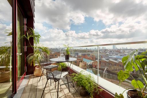 STAY Camden - Housity