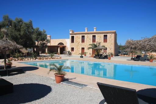 Resort Ollymar - Swinger Friendly - Housity