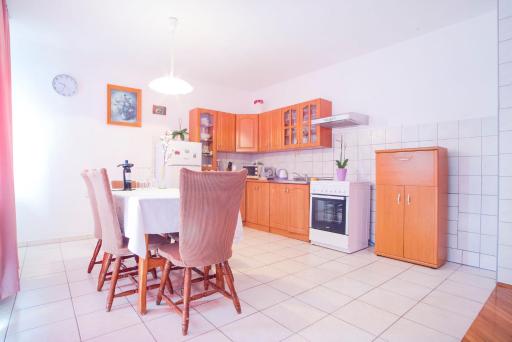 Apartment Katarina - Housity