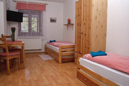 Penzion u Vodopádu - Housity