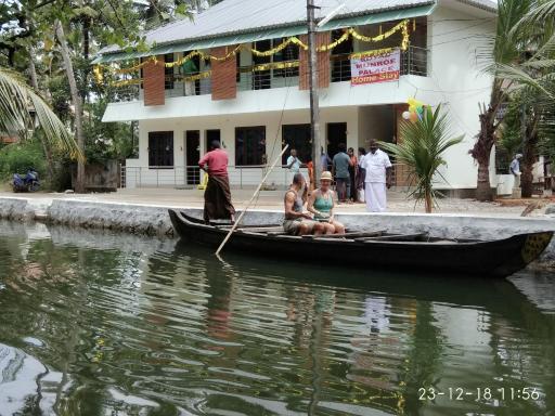 Royal Munroe Palace Home Stay - Housity