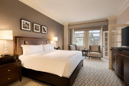 Fairmont Chateau Laurier Gold Experience - Housity