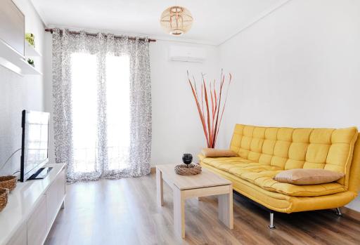 Pueblito La Zenia Beach - Housity
