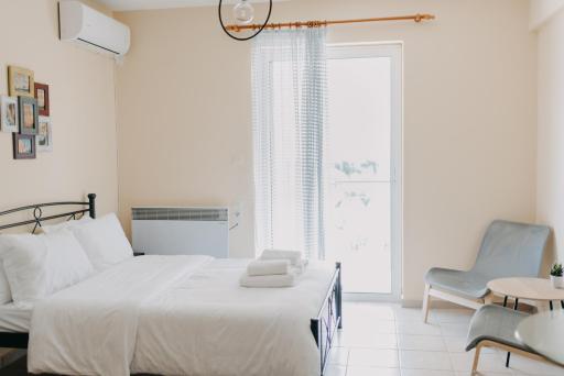 BEST HOUSE, NIRVANA, PATRA - Housity