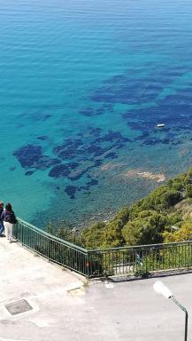 Appartamento panoramico Parco dei Ciliegi Mezzatorre San Mauro Cilento Acciaroli - Housity