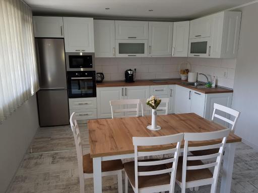 United Apartments 2 - Housity