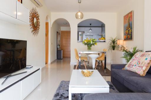 Precioso Apartamento la Marina - Hizvo