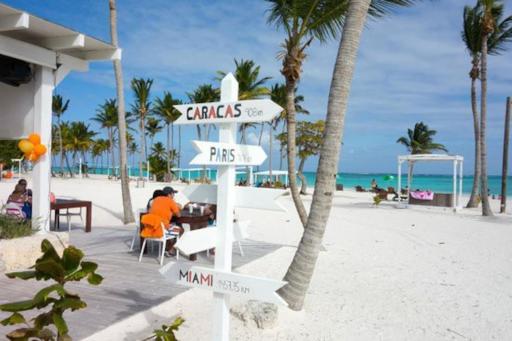 Cap Cana Cap Blue - Housity