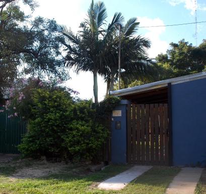 Blue House - Housity