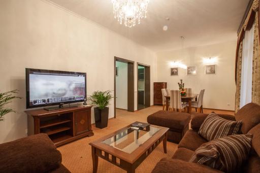 Park-Hotel Kidev - Housity