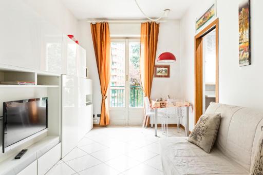 San Siro Stadium Garden Flat - Housity