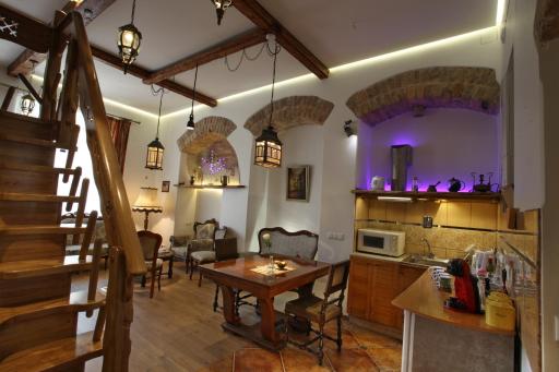 Vokiečių g. - Housity