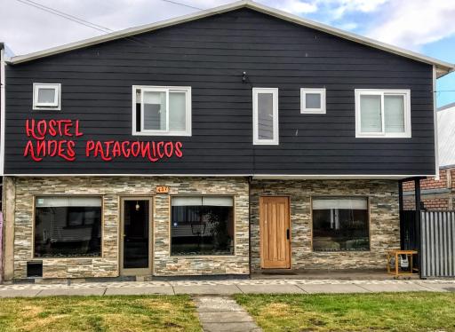Hostal Andes Patagonicos - Housity