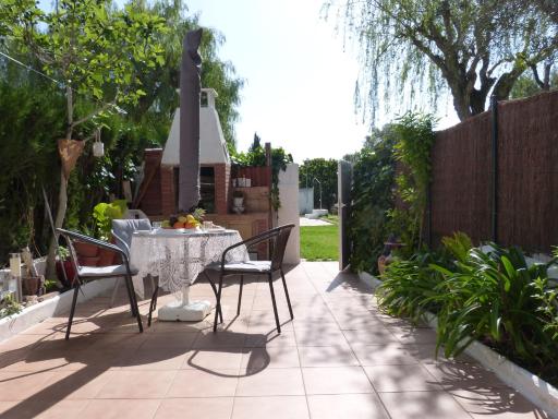 Rosella House - Housity