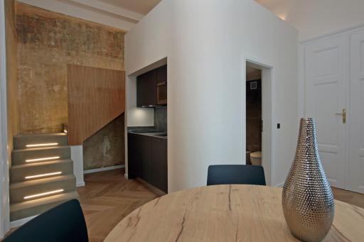 The Apartment House - Mezibranska - Housity