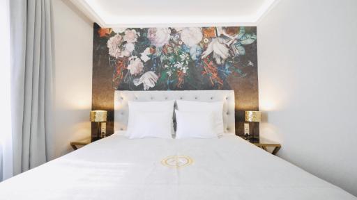 SZEWSKA 22 BOUTIQUE - Housity