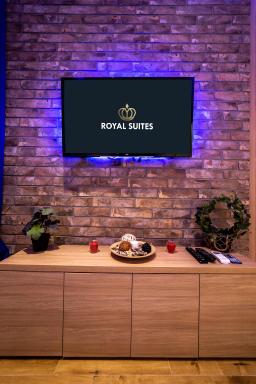 Royal Suites - Housity