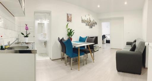 LINA ROOMS - Housity