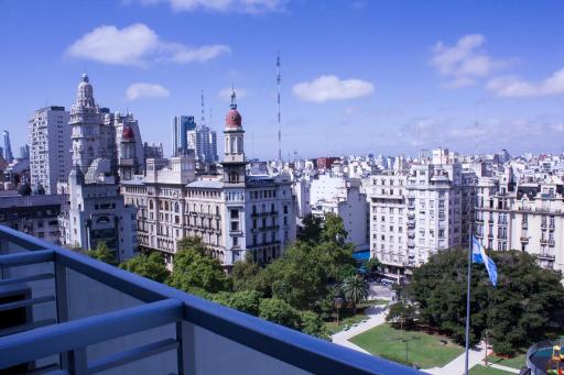 San Remo Apartments - Housity