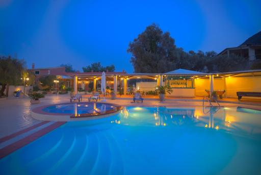 Santalas Villa - Housity