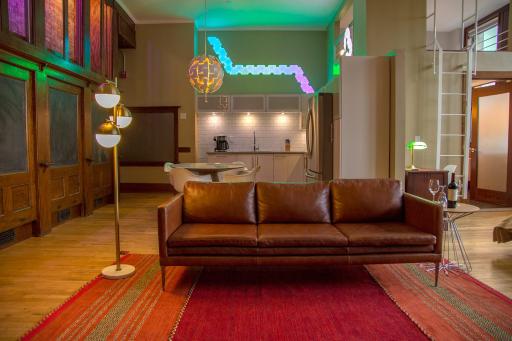 School 31 Lofts - Housity