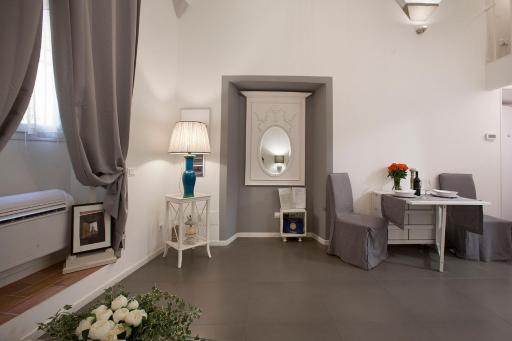 La Casa Bianca - Housity