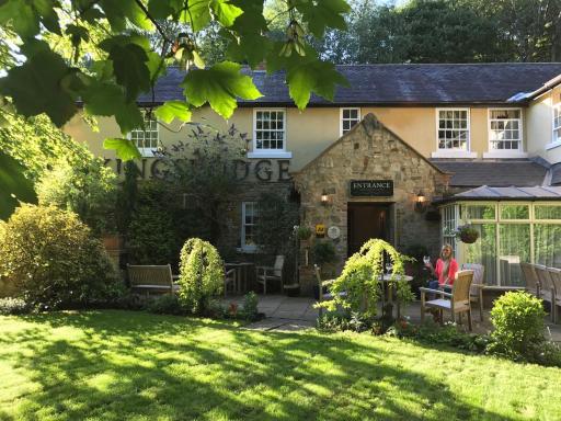 The Kingslodge Inn - The Inn Collection Group - Housity