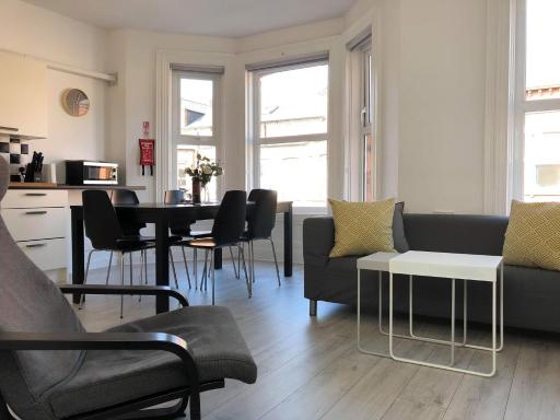Wellesley Avenue - Housity