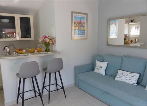Charmante petite maison a l'éntrée de Saint Tropez - Housity