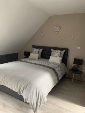 Chez Michel et Michele - Housity