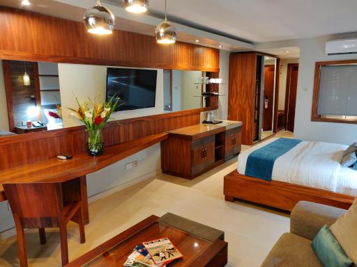 Fairway Hotel & Spa - Housity