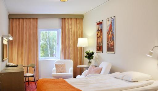Ariston Hotell - Housity