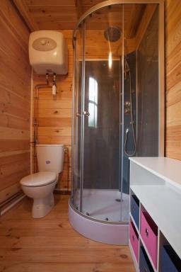 Petit chalet en presqu'iles de crozon - Housity