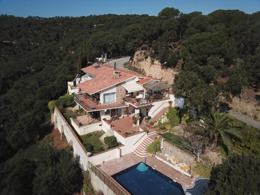 La Roqueta Hotel - Housity