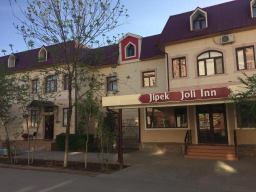 Jipek Joli Inn - Housity
