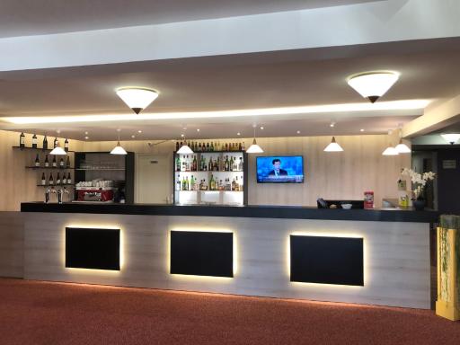 Hotel Altina - Housity