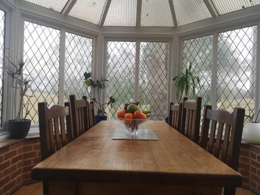 Easytoostay Paygate Cottage Brenchley - Housity