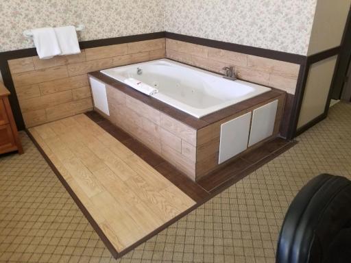 Spring House Inn - Housity