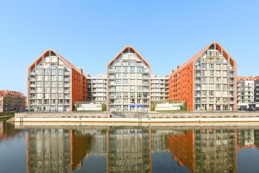 Downtown Apartments Aura - Riverside & Parking - Housity