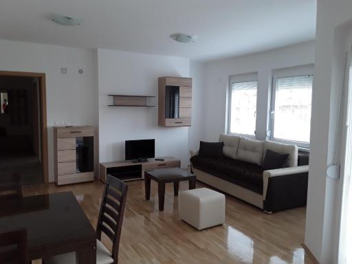 Simon's Apartment - Housity