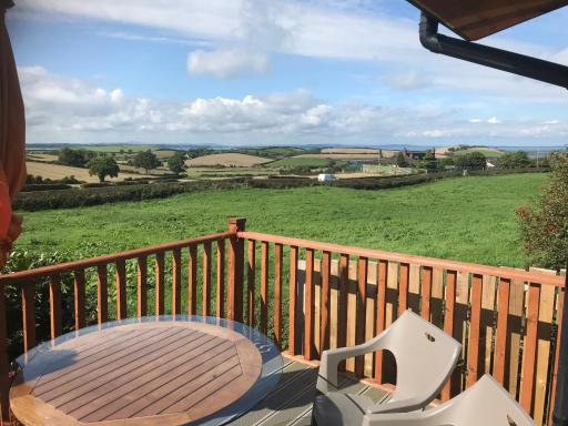 Drumlin View Cabin 21c Deerpark Road - Housity