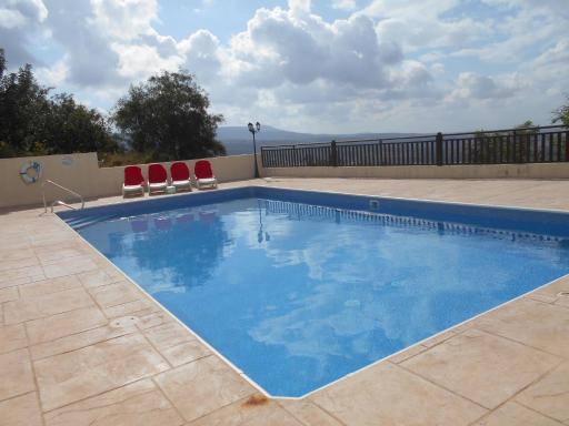 22C Christina Hilltop Apartments - Housity