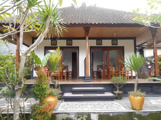 Milla Homestay - Housity