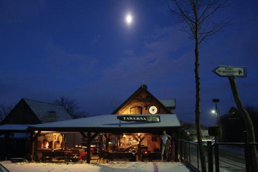 Noclegi & Przystań Marina - Agrokeya Chorzępowo - Housity