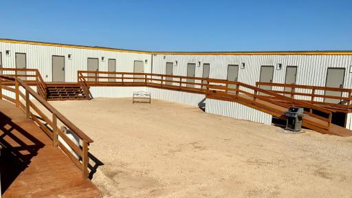 Karbani Inn - Housity