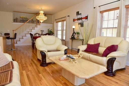 15 Sumner Avenue - Housity
